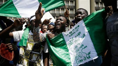  La Revuelta de los Jóvenes Nigerianos: Una Lucha Contra la Corrupción liderada por Ibrahim Babangida